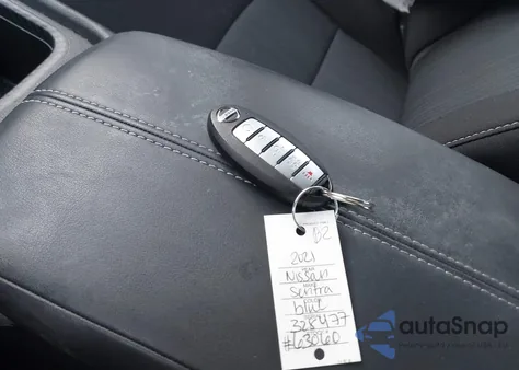 2021 Nissan Sentra Sv Xtronic Cvt z USA, uszkodzony, nr VIN 3N1AB8CV8MY328477